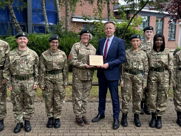 Summit Learning Trust CEO Vince Green with learners and the armed forces