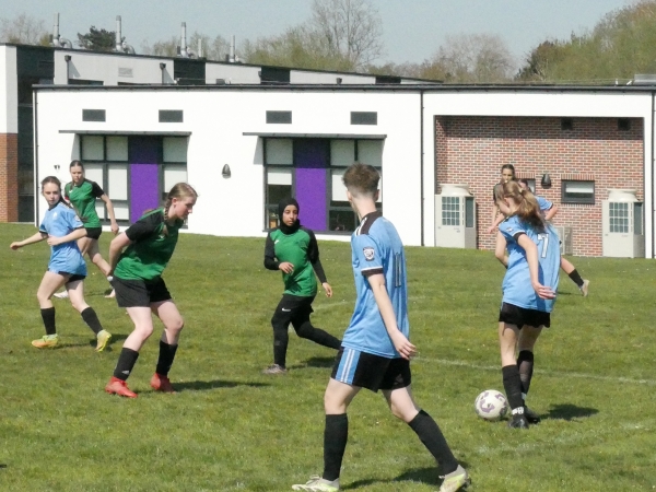 Solihull Sixth Form College Girls Football team won their league in 2025